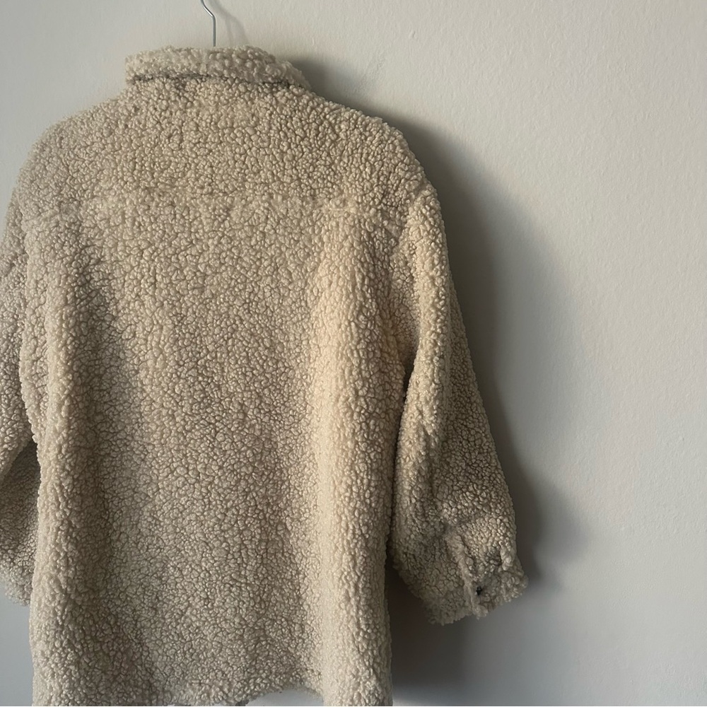 Hayden Sherpa Button Shaket in Cream Large - Picture 12 of 14